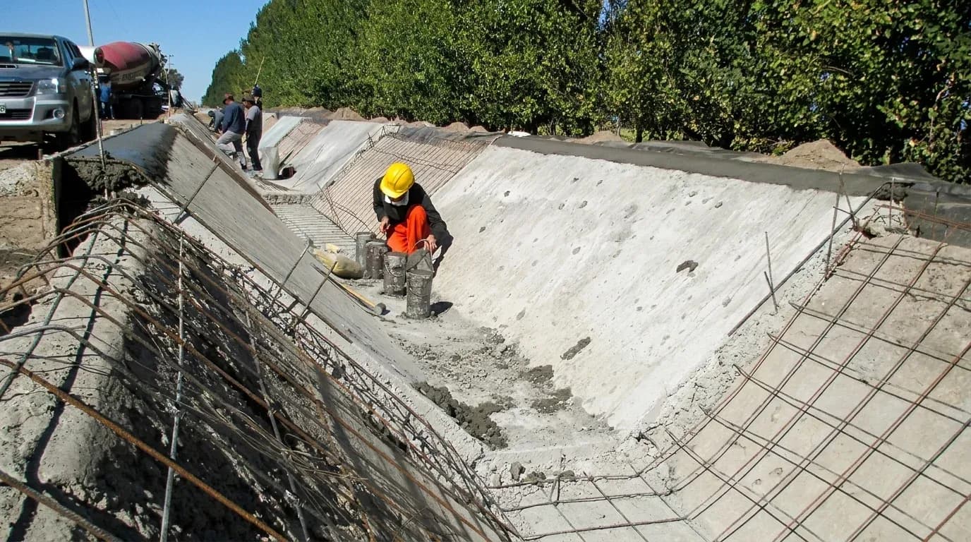 Obras Hidráulicas y Canales en San Juan